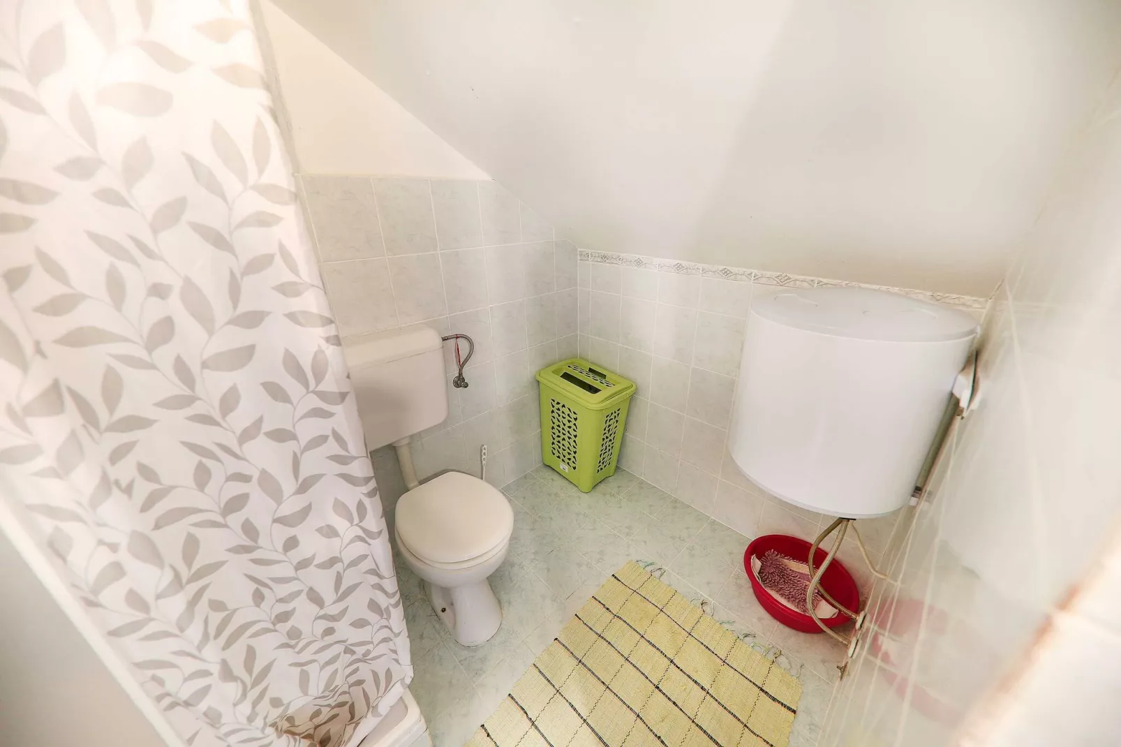 Apartments Melita - Comfort Two Bedroom Apartment with Terrace and Sea View (A2)-Bathroom