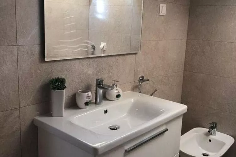 SunOne Dubrovnik - One Bedroom Apartment with Terrace-Bathroom