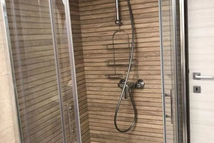 SunOne Dubrovnik - One Bedroom Apartment with Terrace-Bathroom