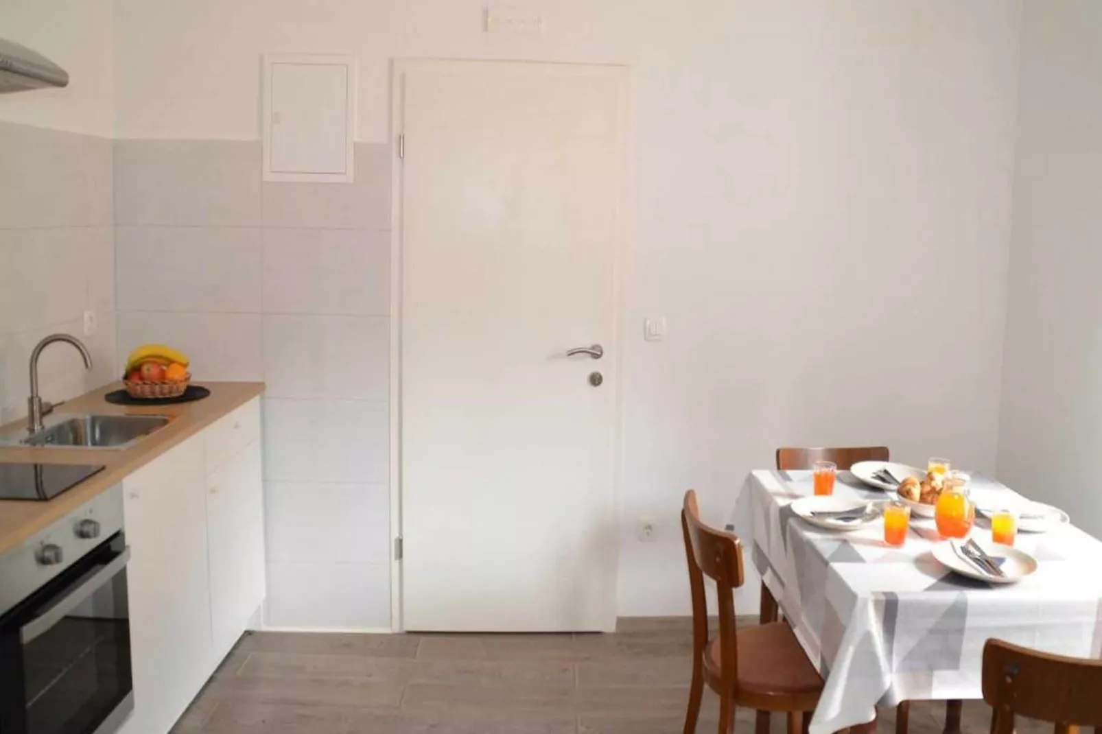 PK Apartments - Dubrovnik - Two Bedroom Apartment with city view 1-Kitchen