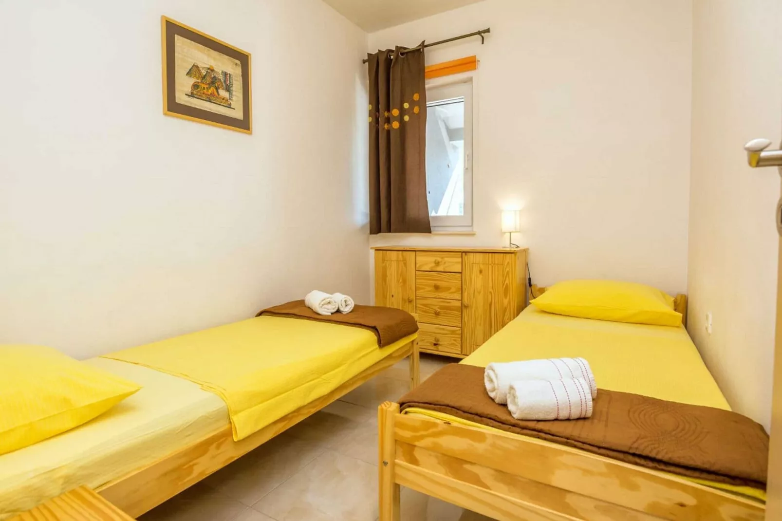 Holiday Home Marinela - Four Bedroom Holiday Home with Swimming Pool-Schlafzimmer
