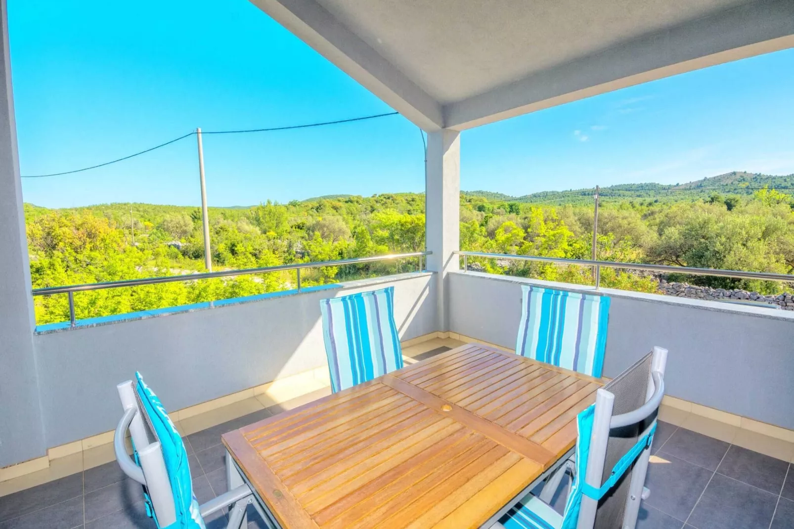 Holiday Home Marinela - Four Bedroom Holiday Home with Swimming Pool-Terrasse