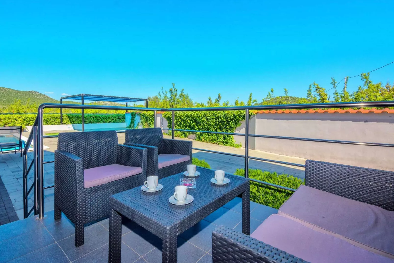 Holiday Home Marinela - Four Bedroom Holiday Home with Swimming Pool-Terrasse