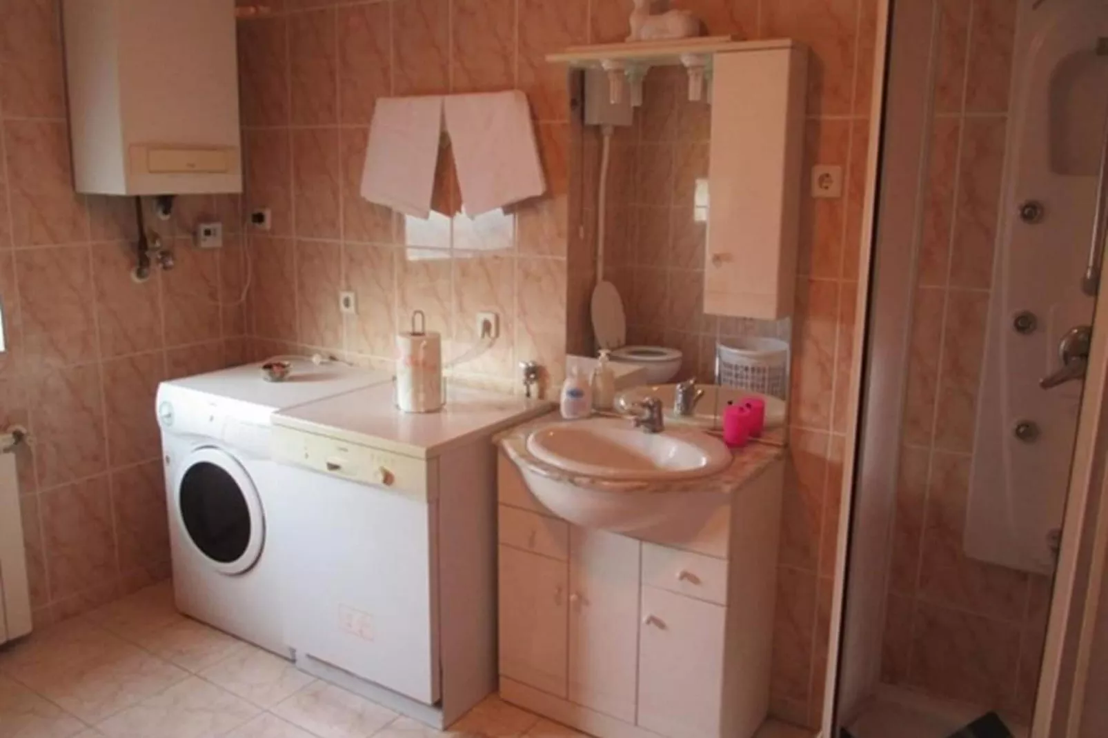 Apartment OPG Balja - Two Bedroom Apartment-Bathroom