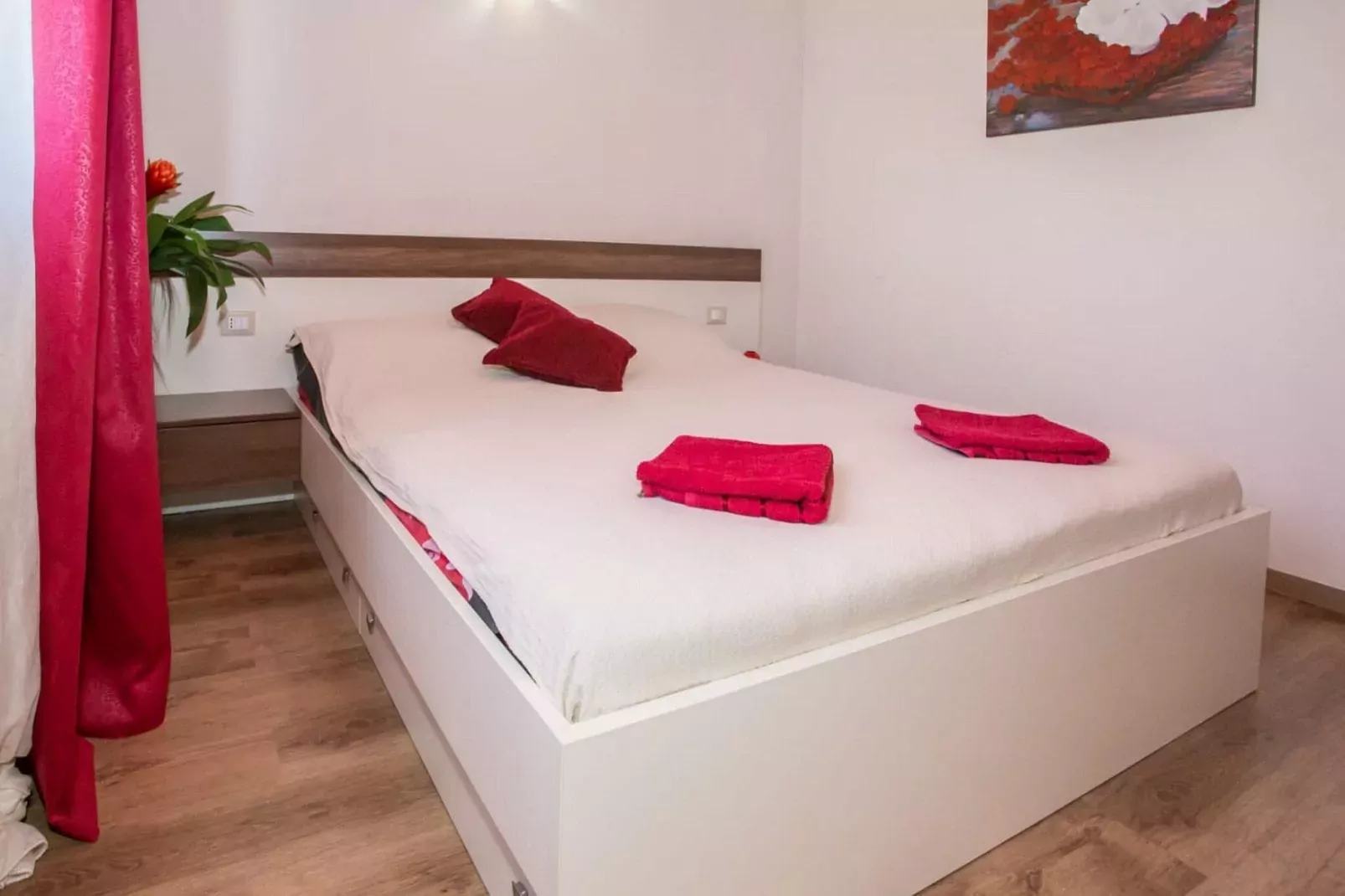 Apartments Andre Poreč - Two Bedroom Apartment with Terrace and Pool (Andre)-Bedroom