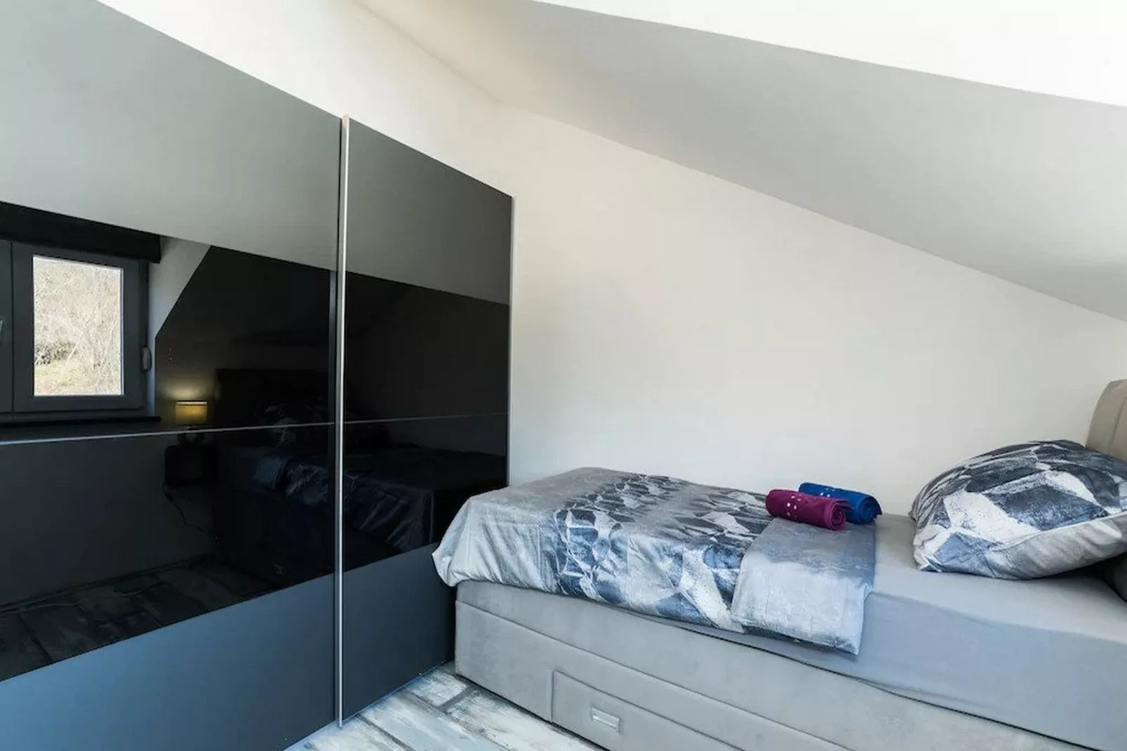 Villa Camellia - Two Bedroom Villa with swimming pool-Bedroom