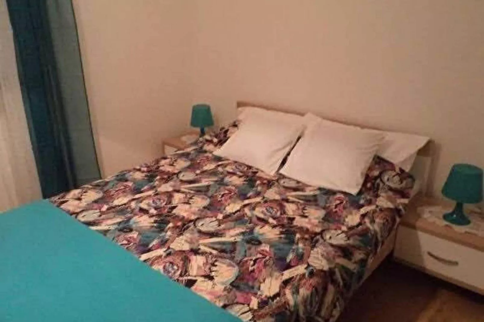 Apartment Ugljanski gusari - Two Bedroom Apartment with Balcony and Sea view-Bedroom