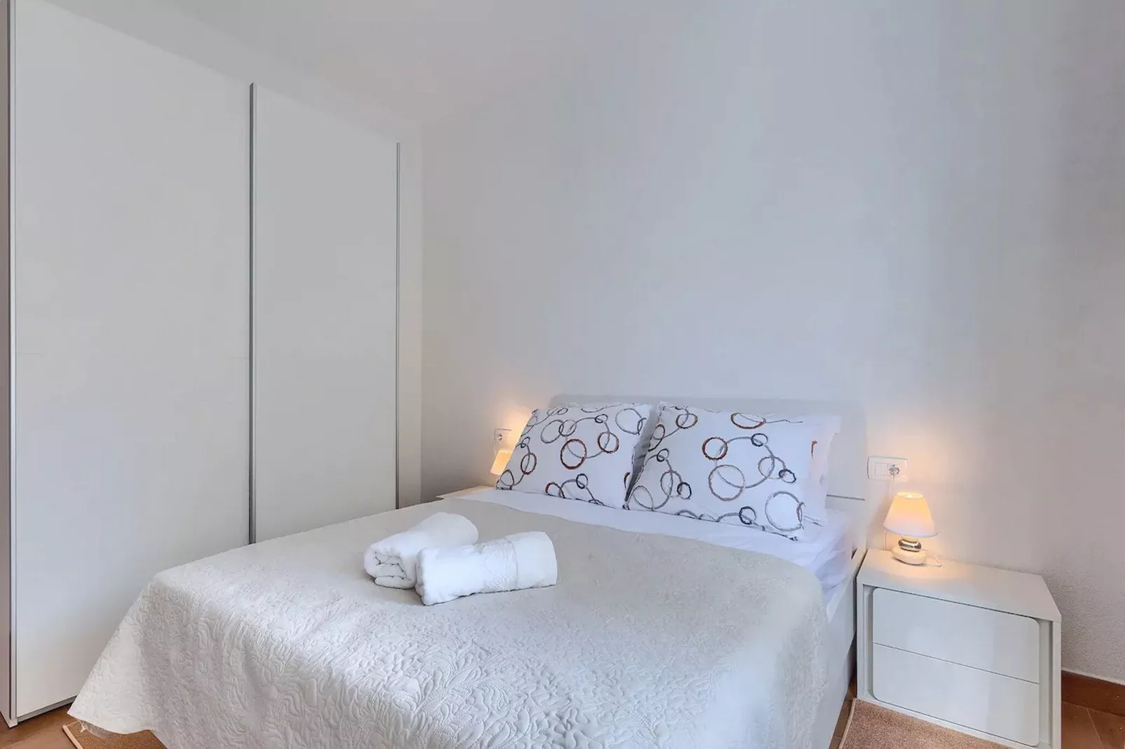 Holiday house Chill out Loborika - Two Bedroom Holiday Home with Terrace-Chambre