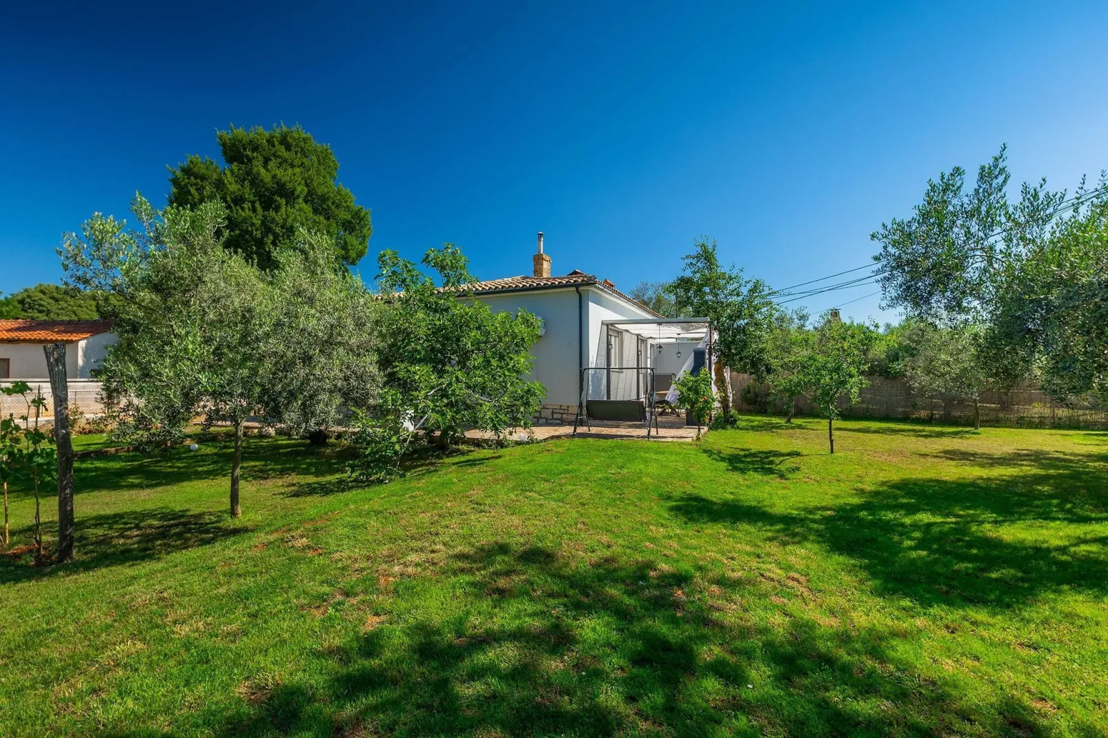 Holiday house Chill out Loborika - Two Bedroom Holiday Home with Terrace-Jardin d'été