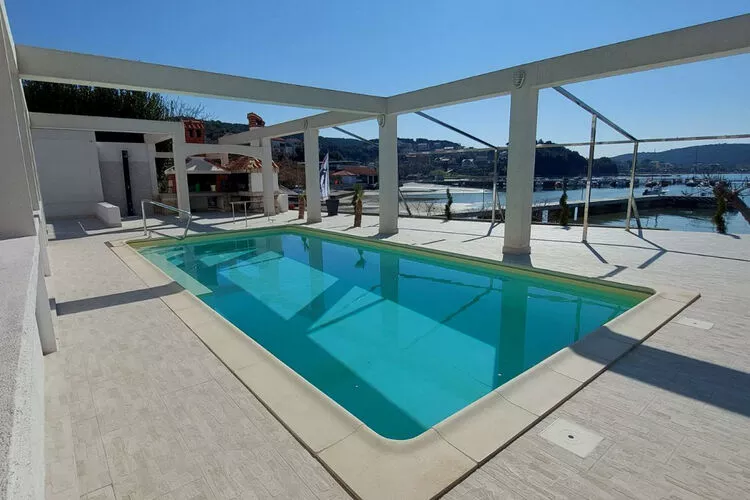 Apartment Marta - One Bedroom apartment with sea view-Schwimmbad