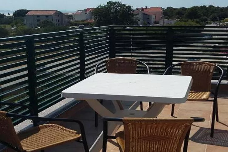 Apartments Mlikota - One Bedroom Apartment with Balcony - A5 59675-Terrace balcony