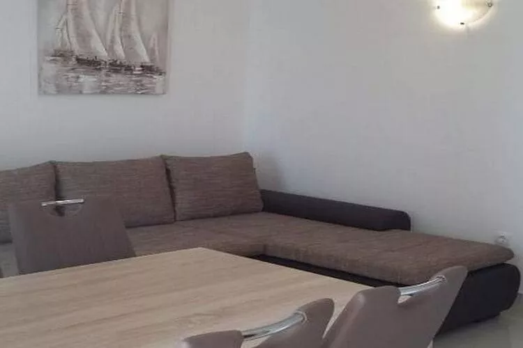 Apartments Mlikota - One Bedroom Apartment with Balcony - A5 59675-Indoor