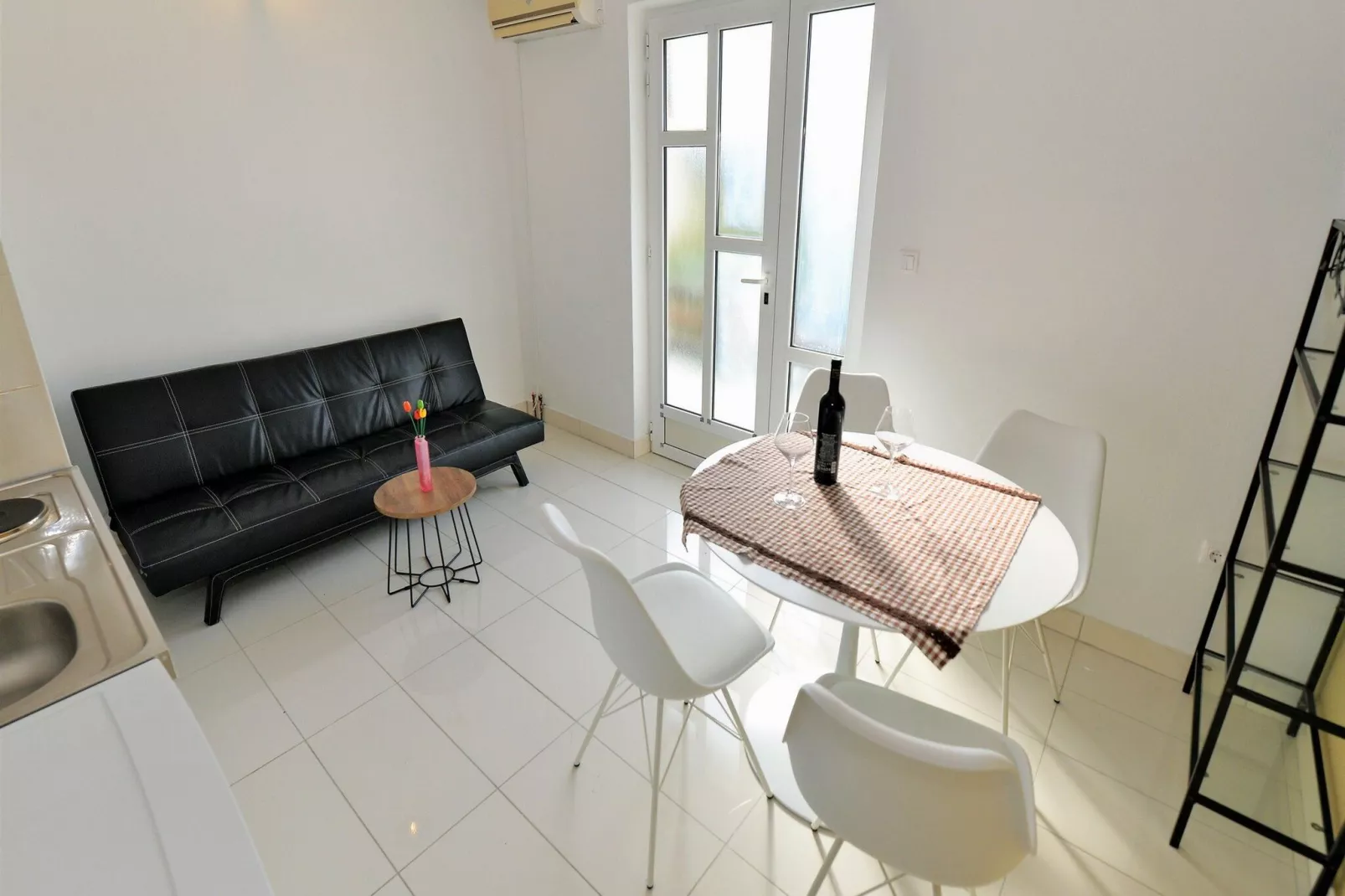Apartments Helena - One bedroom apartment with Balcony and Sea View - A1-Living room