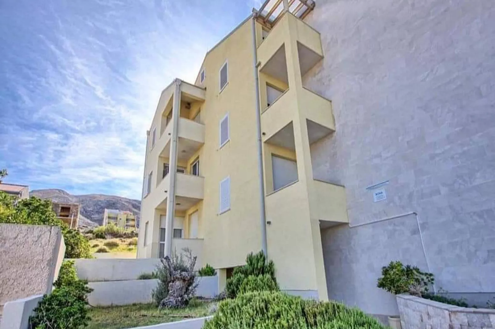 Apartment La Eva Pag - One Bedroom Apartment with Balcony and Sea view-Outdoor