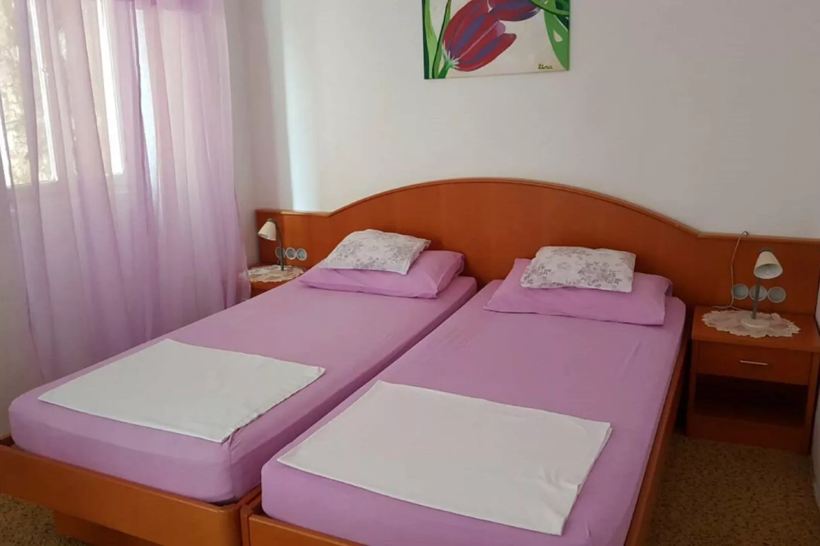 Rooms Milena - Double or Twin Room with External Private Bathroom-Bedroom