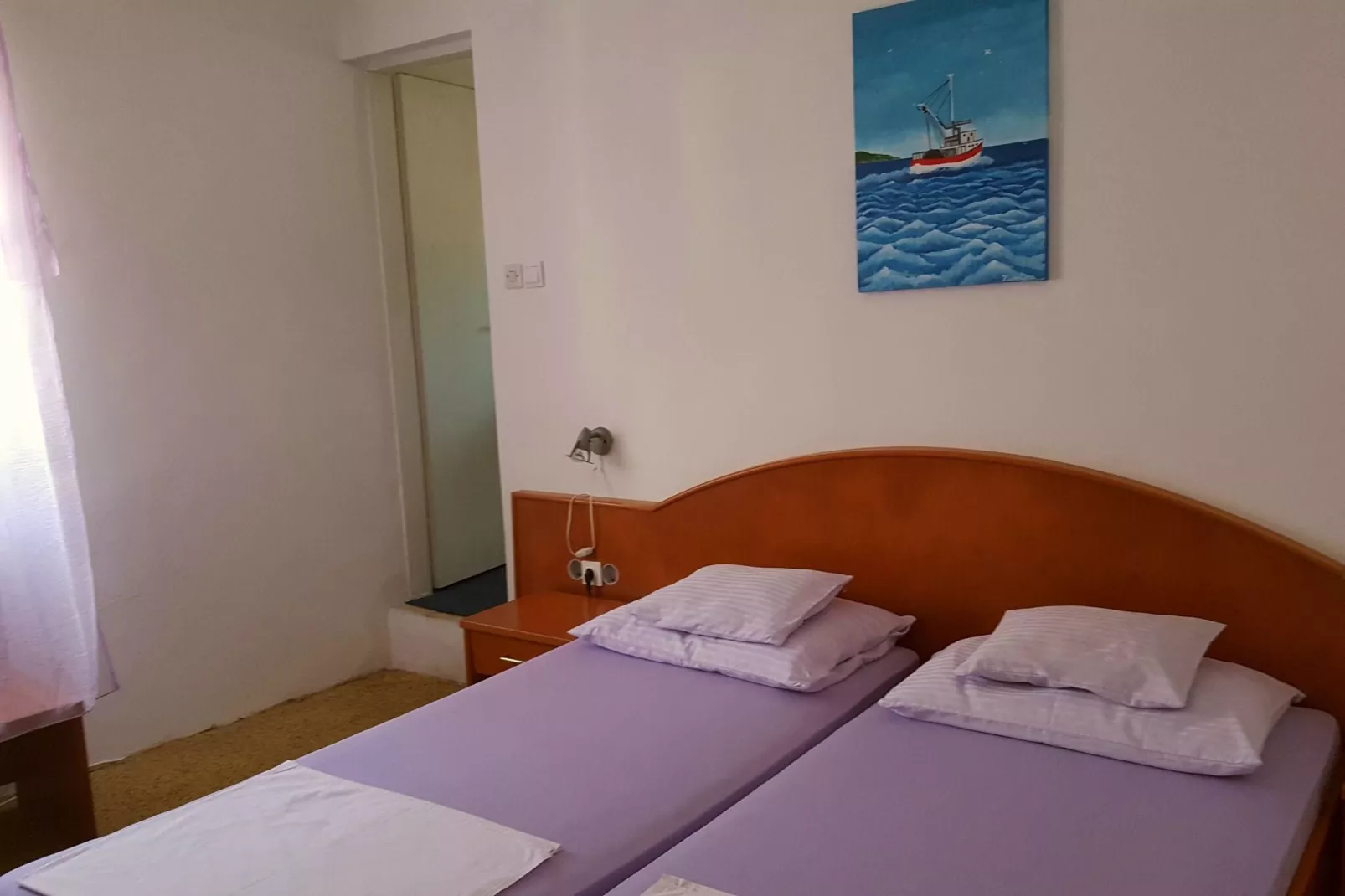 Rooms Milena - Double or Twin Room with Private Bathroom-Bedroom