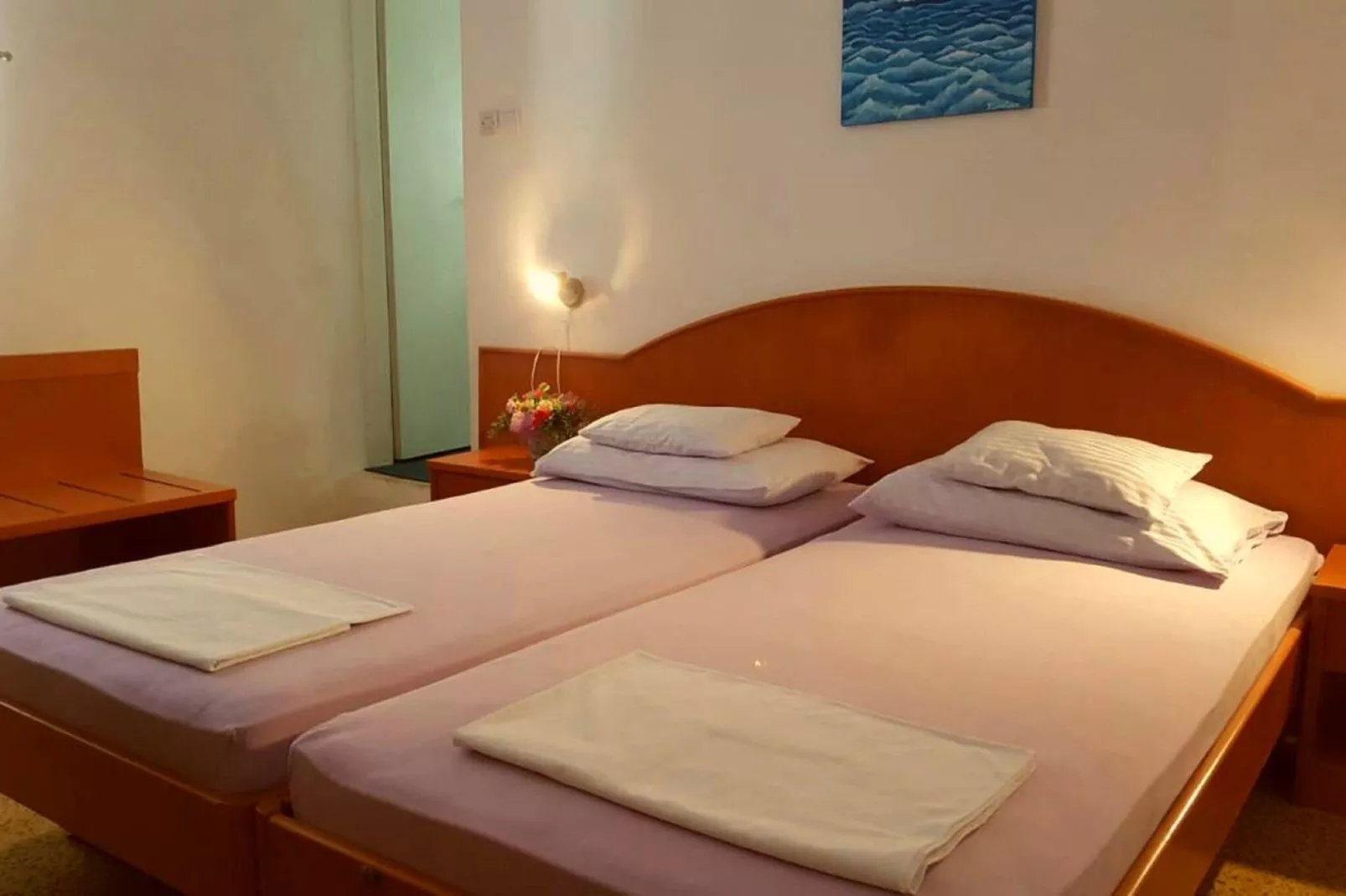 Rooms Milena - Double or Twin Room with Private Bathroom-Bedroom