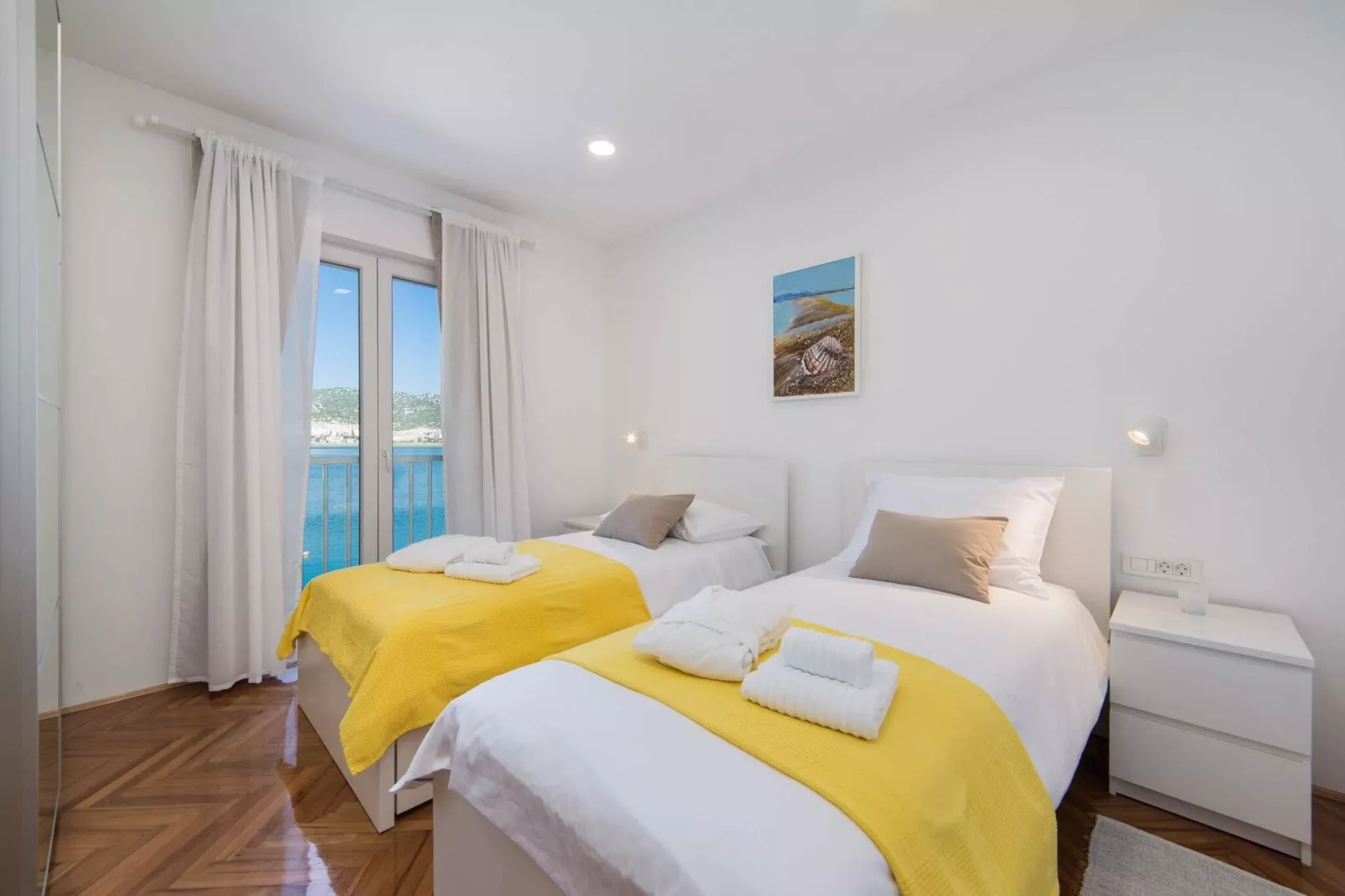 Apartments Ema-Two Bedroom Apartment with Sea View ( Perla )-Bedroom