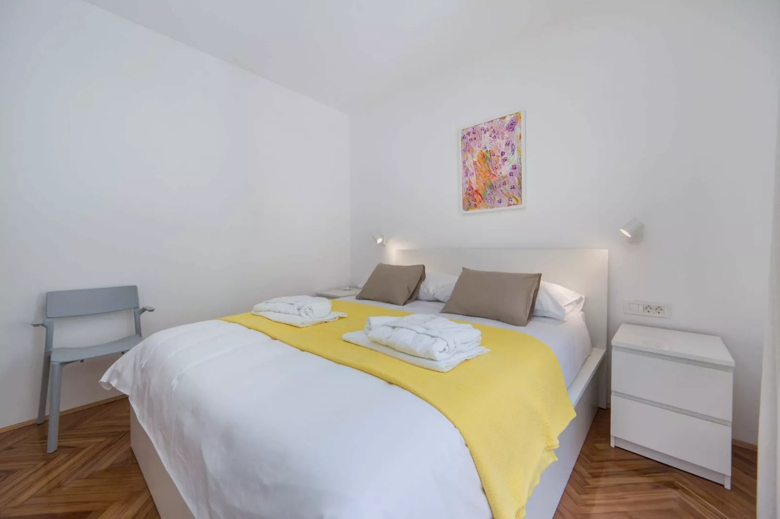 Apartments Ema-Two Bedroom Apartment with Sea View ( Perla )-Bedroom