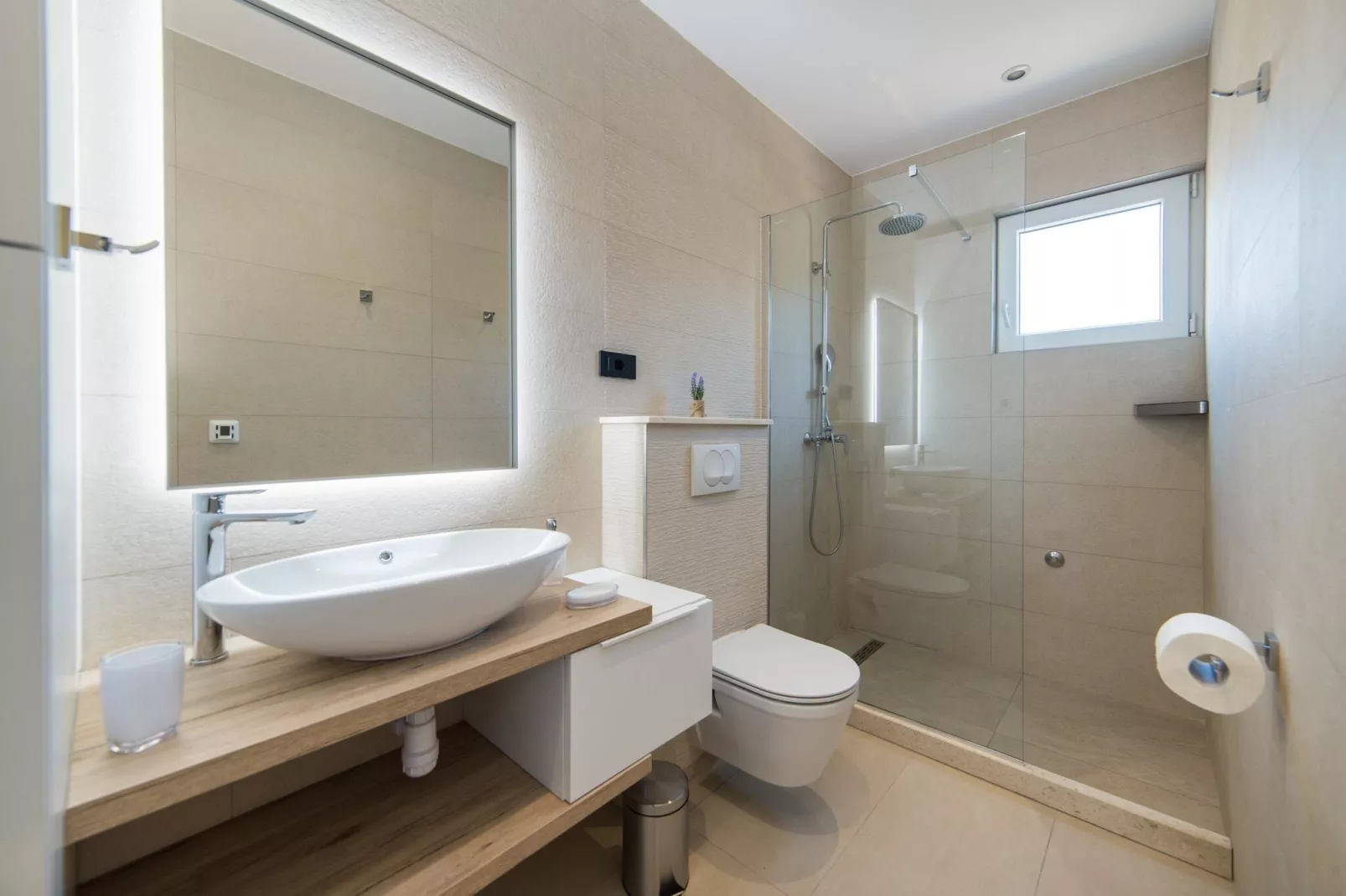 Apartments Ema-Comfort Two Bedroom Apartment with Sea View ( Fancy )-Bathroom