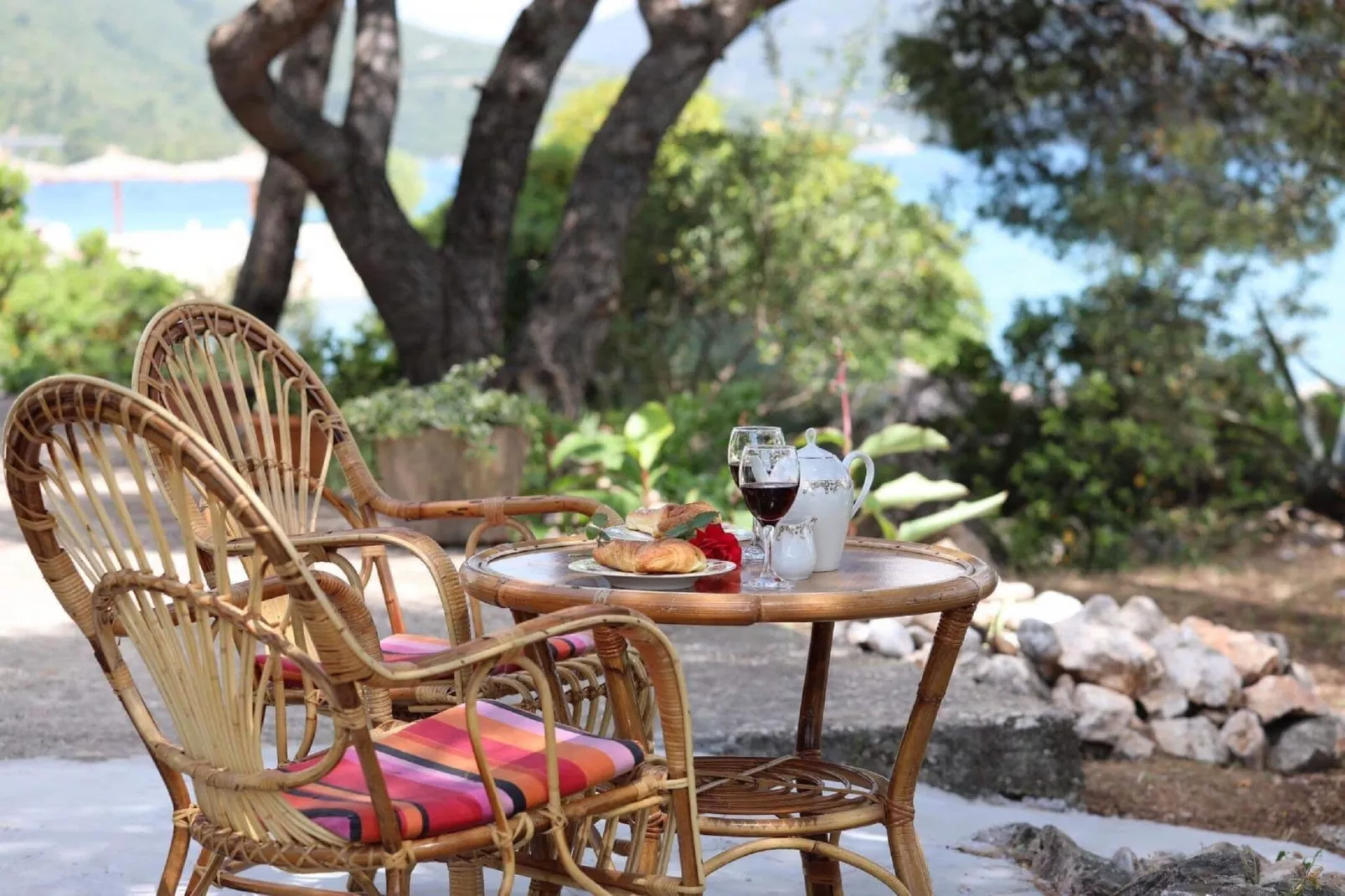 Apartments More & Ja - One Bedroom Apartment with Terrace and Sea View ( 1. istok )-Outdoor