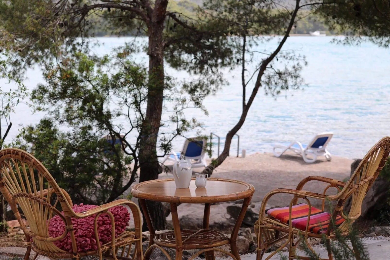 Apartments More & Ja - One Bedroom Apartment with Terrace and Sea View ( 1. istok )-Outdoor
