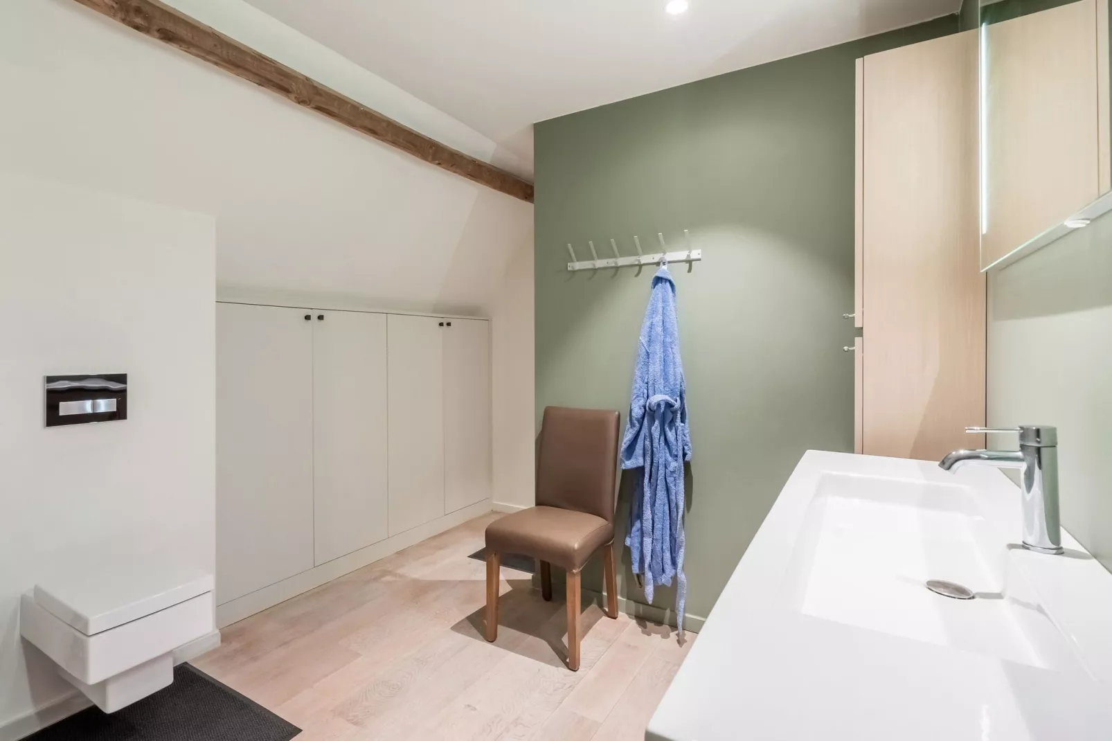 Stokery-Bathroom
