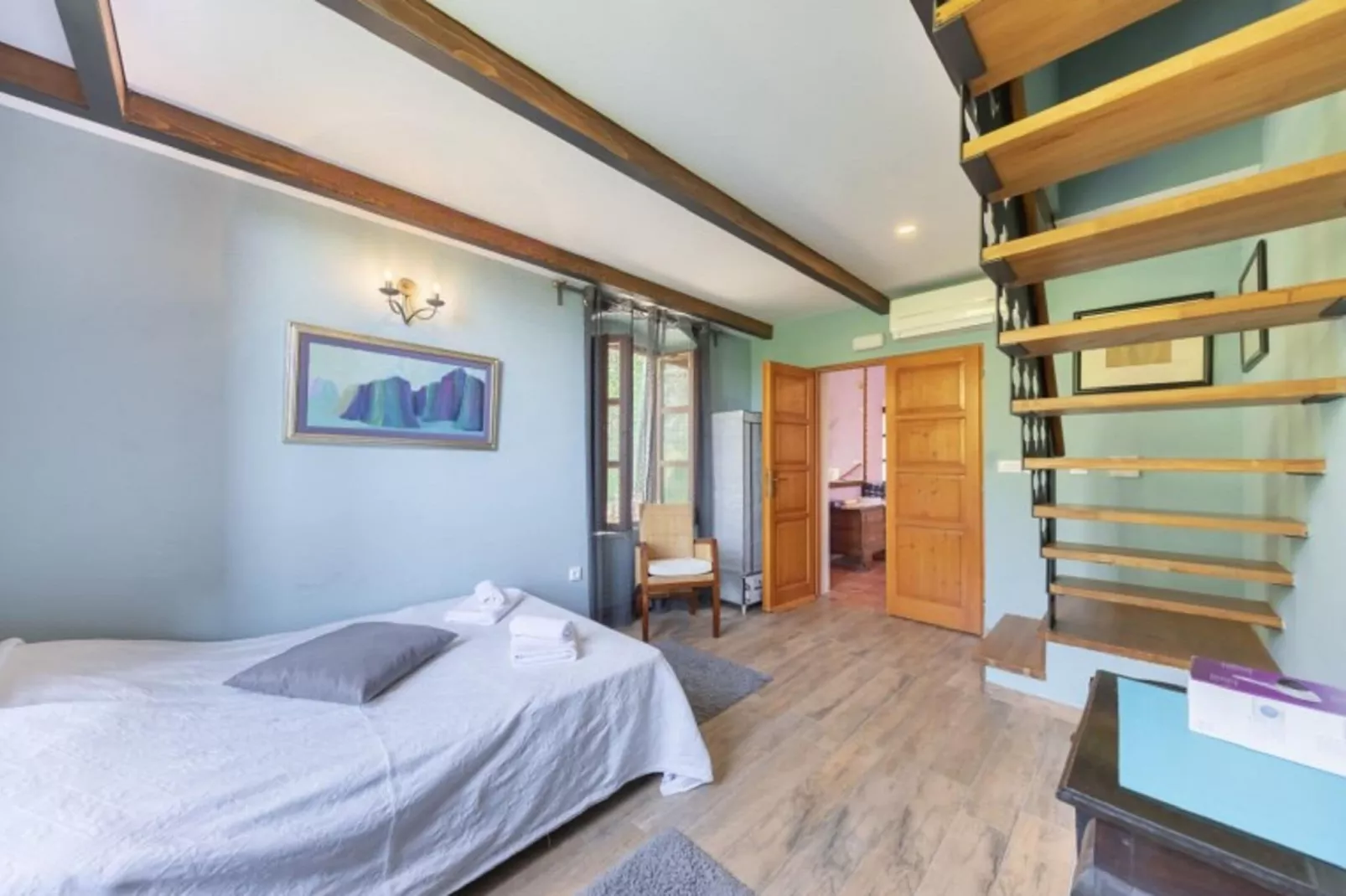 Villa Gradi-Five Bedroom Villa with outdoor Pool-Bedroom