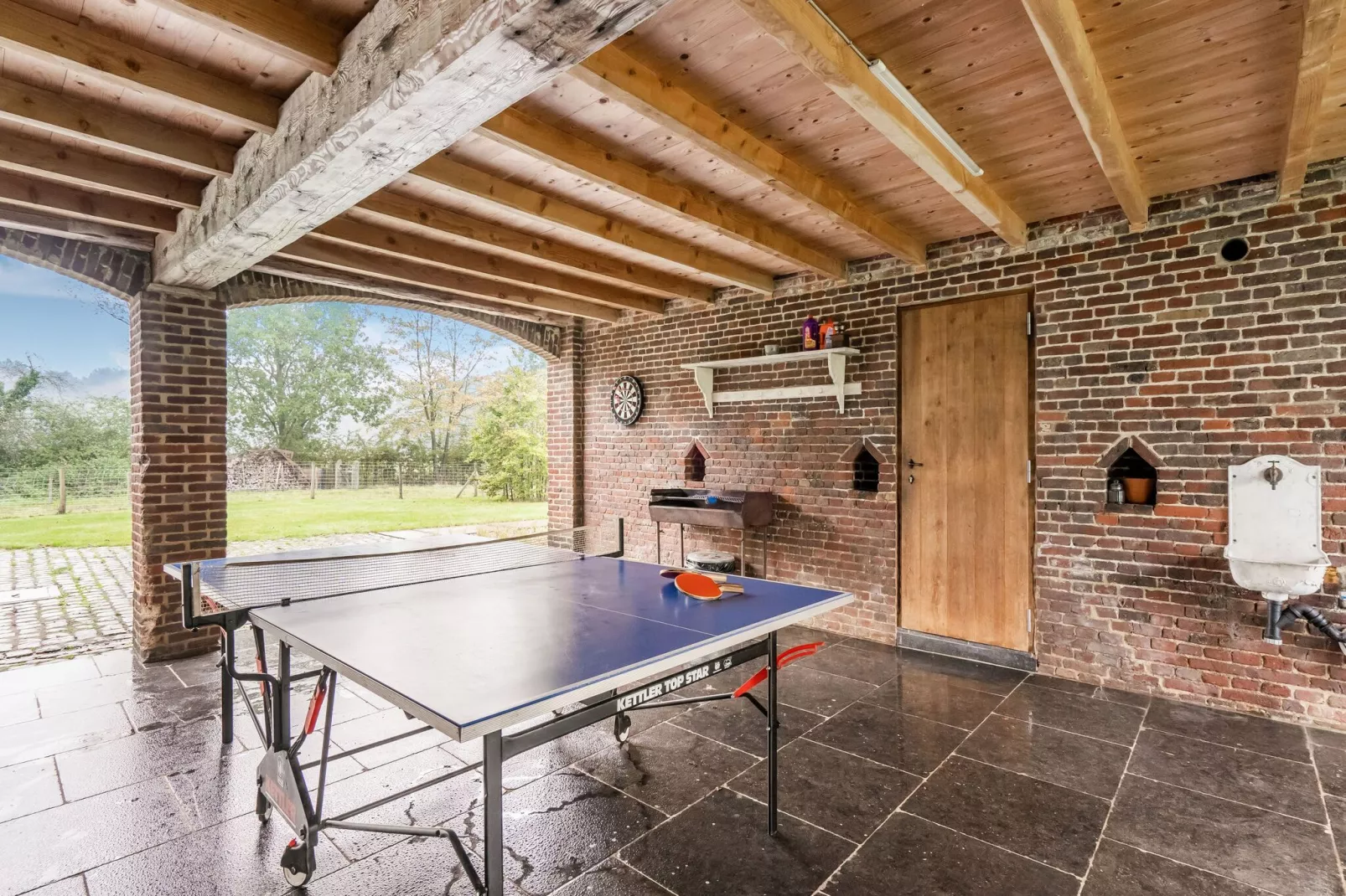 Stokery-Facilities
