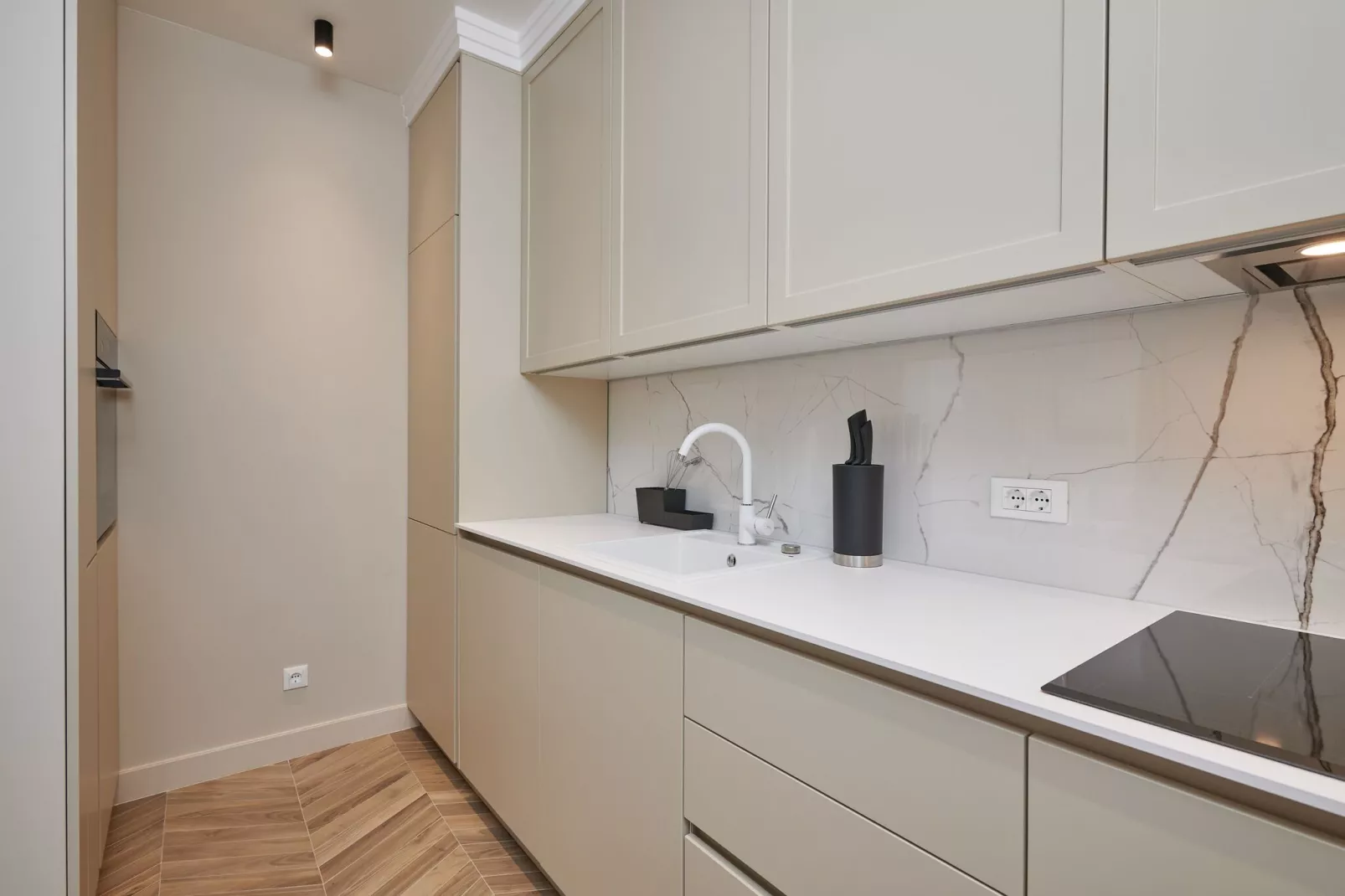 Apartment Blù-Two Bedroom Apartment with Terrace and Sea View-Küche