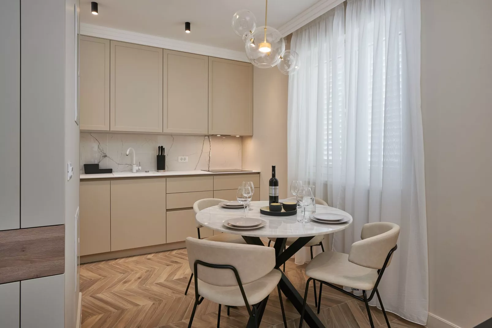 Apartment Blù-Two Bedroom Apartment with Terrace and Sea View-Küche