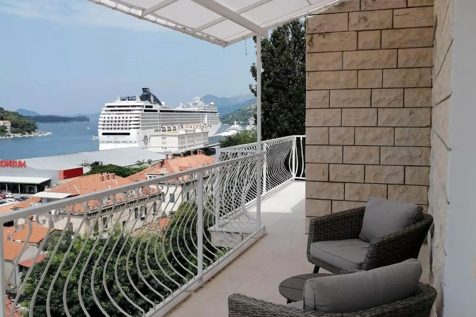 Apartments Tayra - Superior studio apartment with balcony (BR1)-Terrace balcony