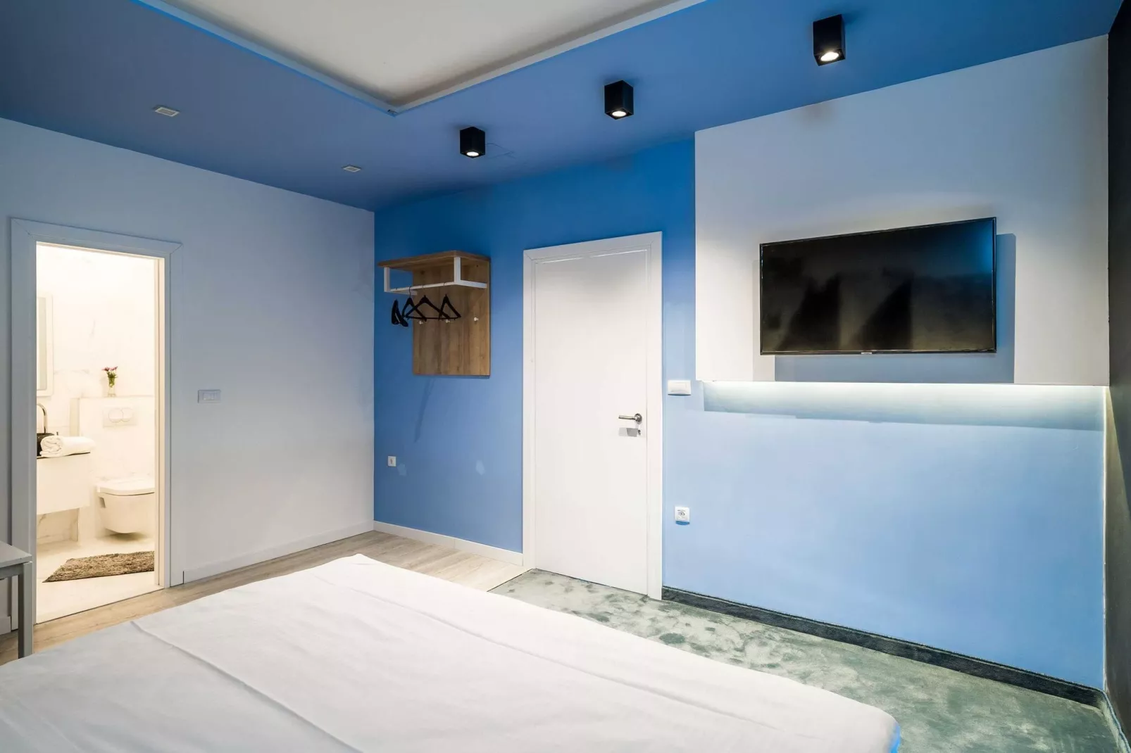 Apartments Tayra - Comfort studio apartment with balcony (BR3)-Bedroom