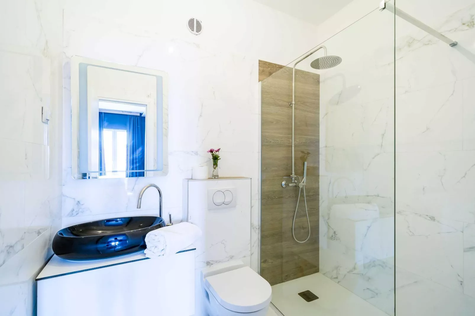 Apartments Tayra - Comfort studio apartment with balcony (BR3)-Bathroom