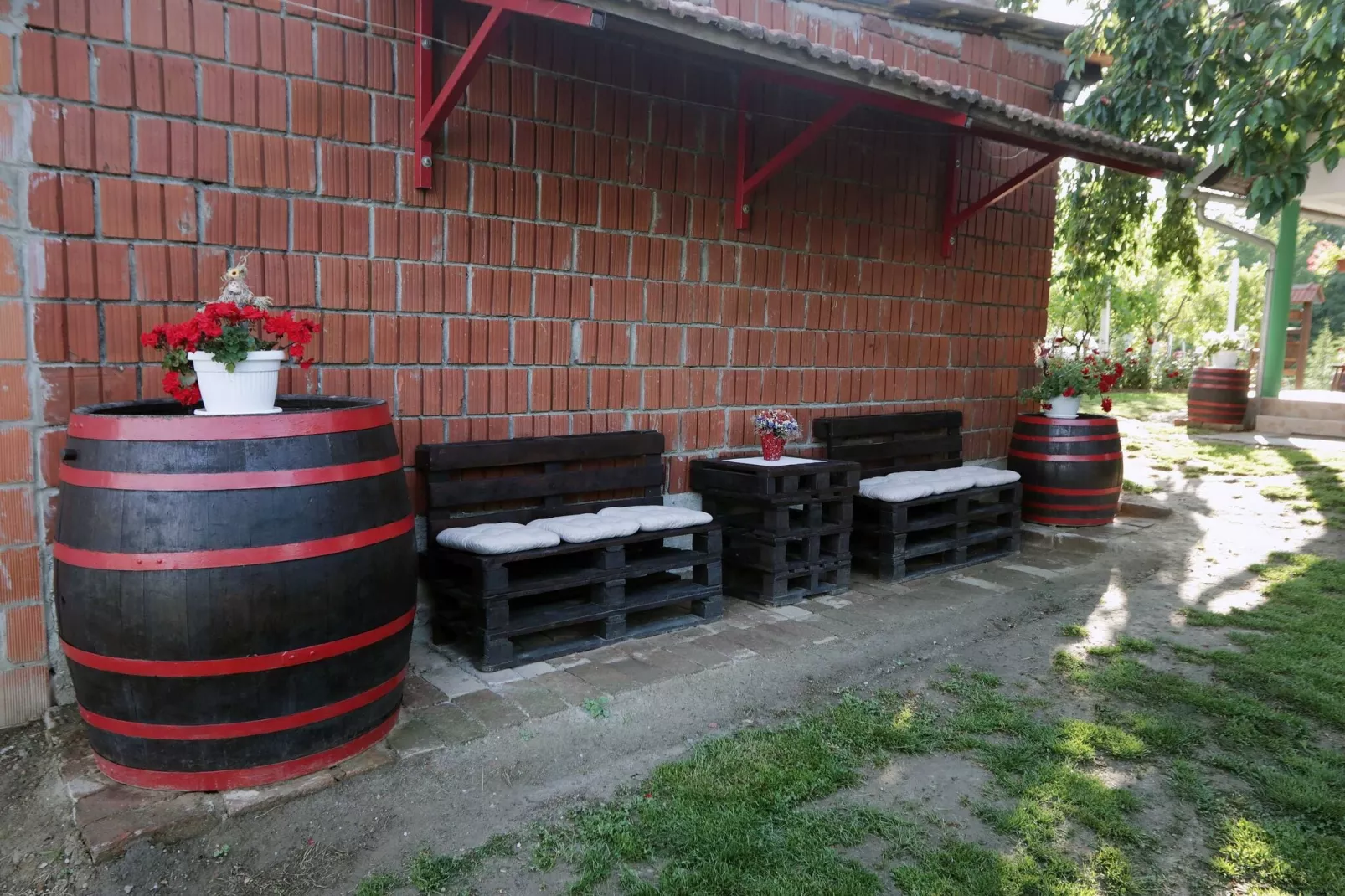 Apartment Amigo - Two Bedroom Apartment with Terrace and swimming pool-Exterior summer