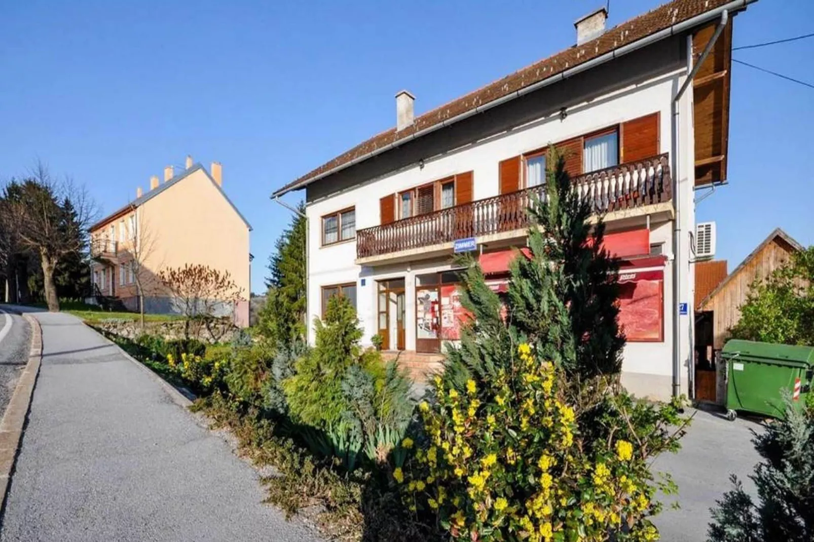 Apartments & Rooms Rendulić - Two bedroom Suite with shared Terrace-Outdoor