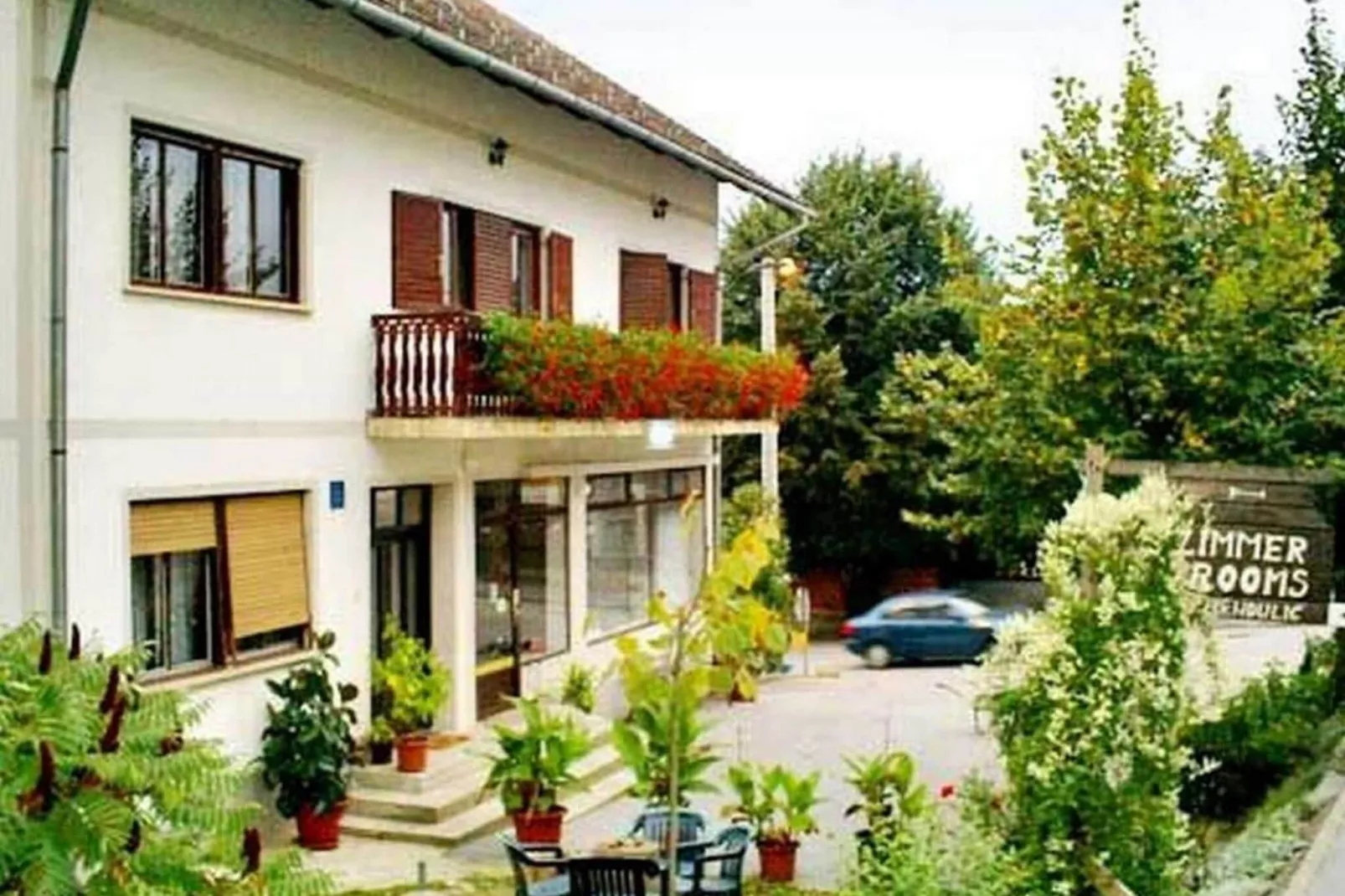 Apartments & Rooms Rendulić - Two bedroom Suite with shared Terrace-Outdoor