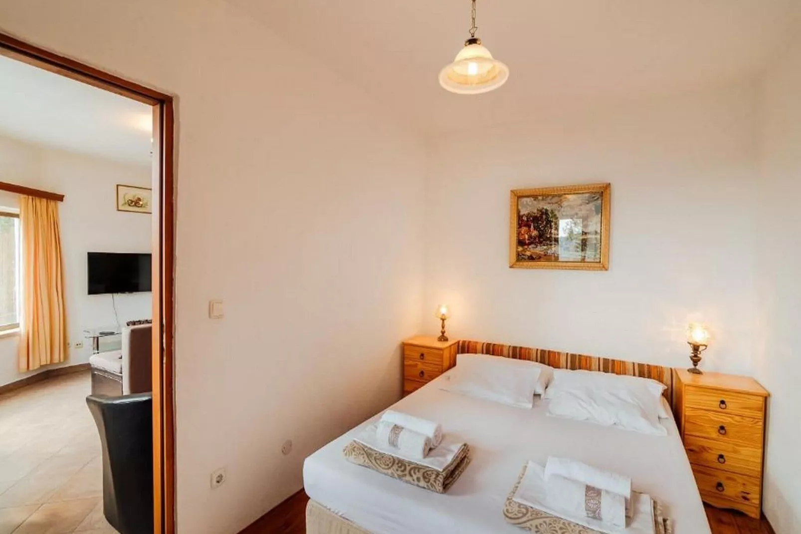 Cottage Ciara - One bedroom Holiday Home with pool and sea view-Bedroom
