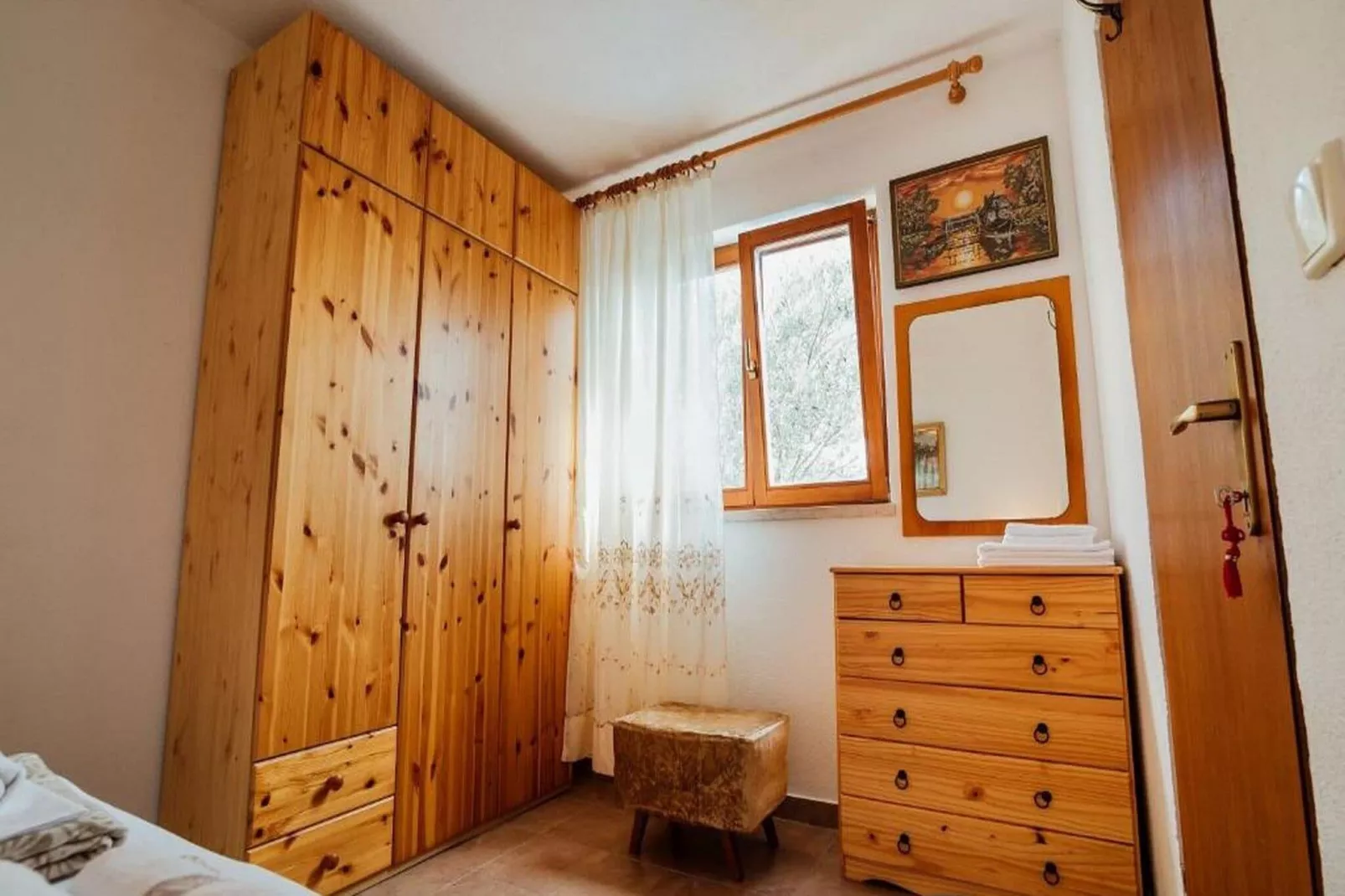 Cottage Ciara - One bedroom Holiday Home with pool and sea view-Bedroom
