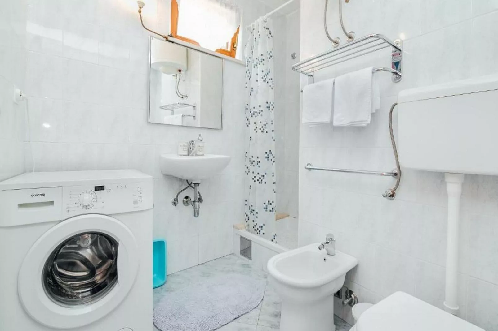 Cottage Ciara - One bedroom Holiday Home with pool and sea view-Bathroom