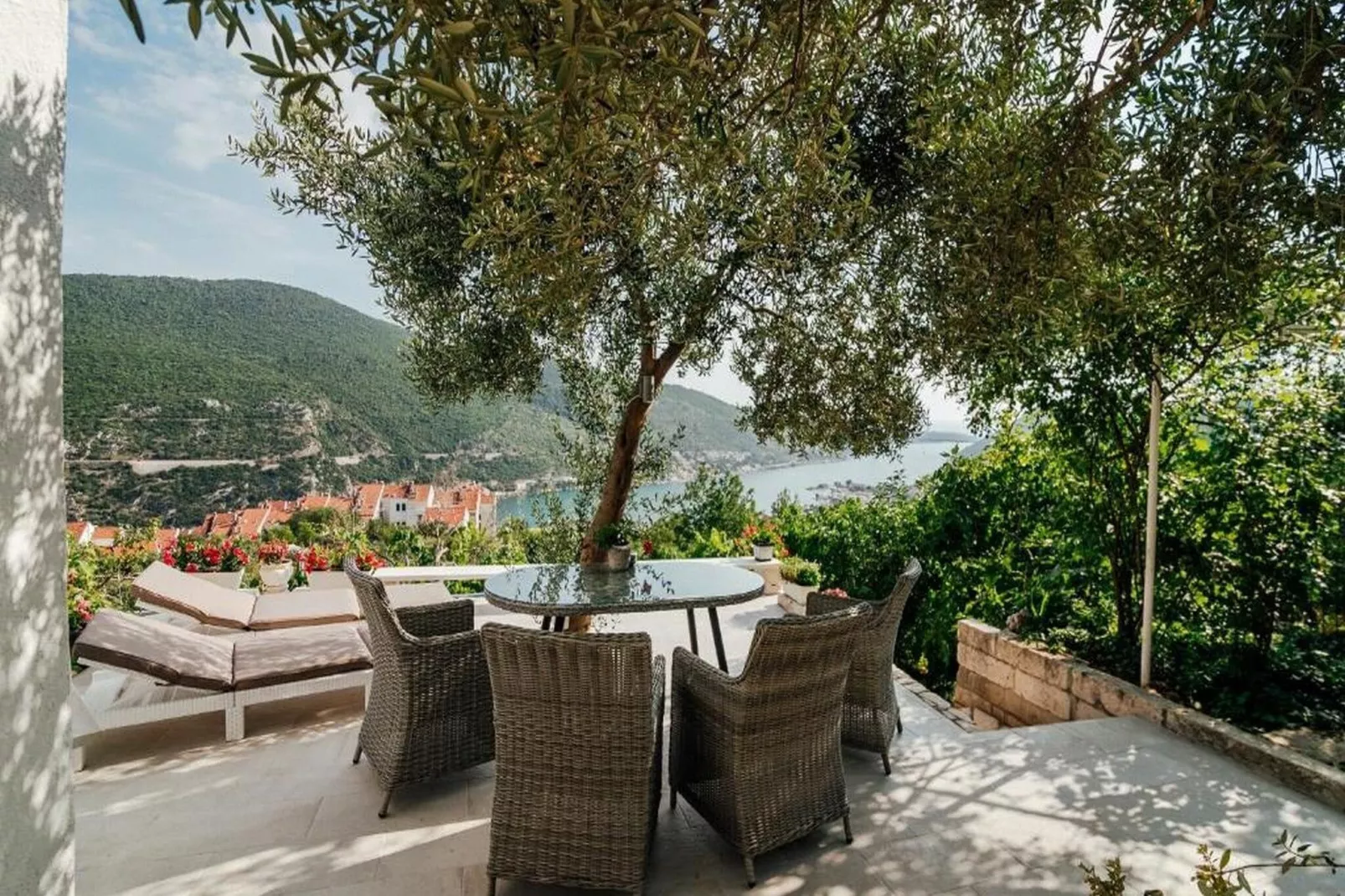 Cottage Ciara - One bedroom Holiday Home with pool and sea view-Terrace