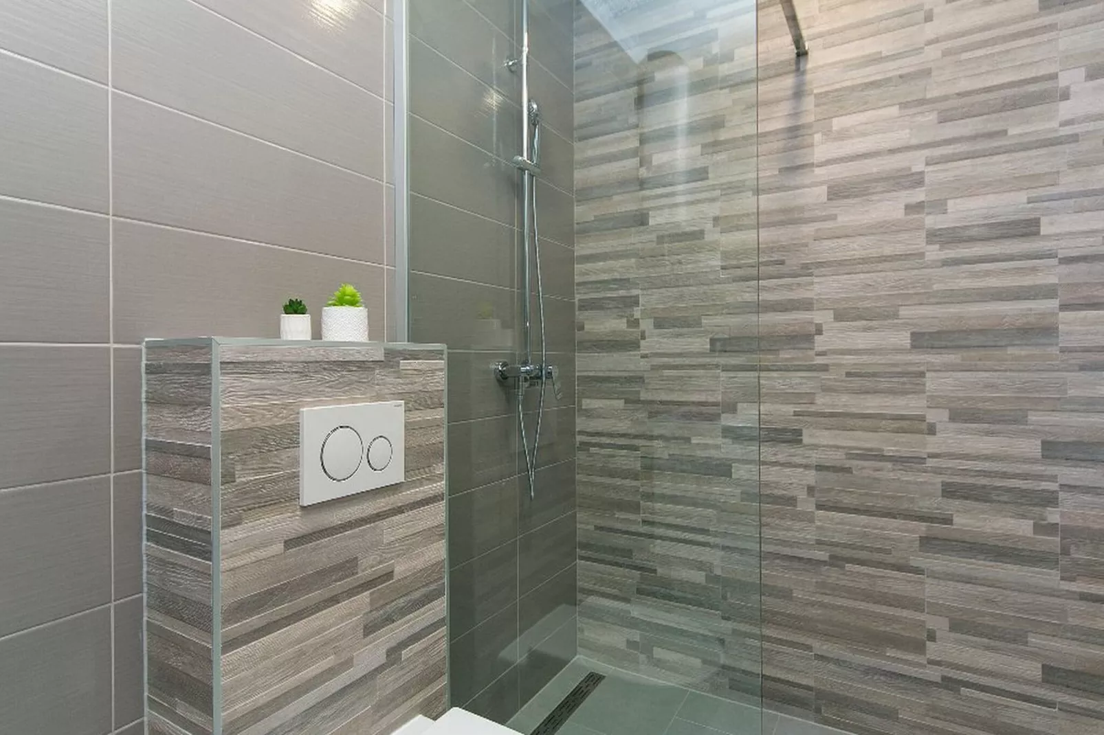 Apartment Papilio  - Two Bedroom Apartment with Terrace-Salle de bain