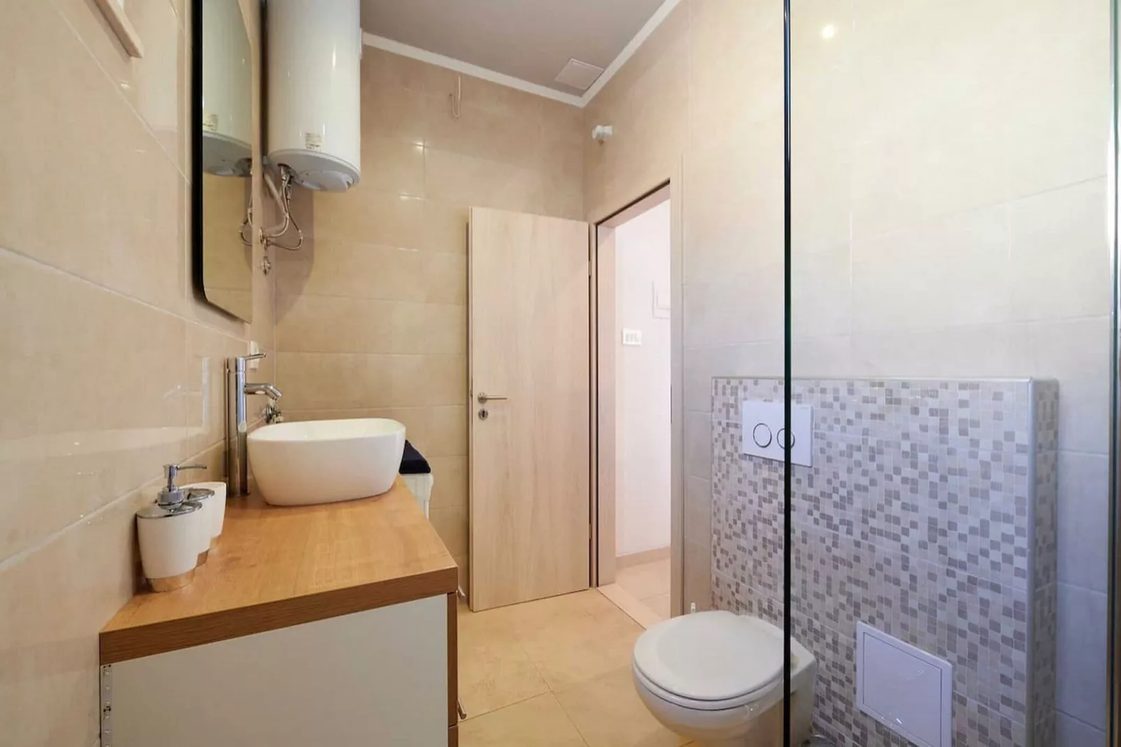 Apartments Vujina - Comfort Studio Apartment with Terrace 3 (Luka)-Salle de bain