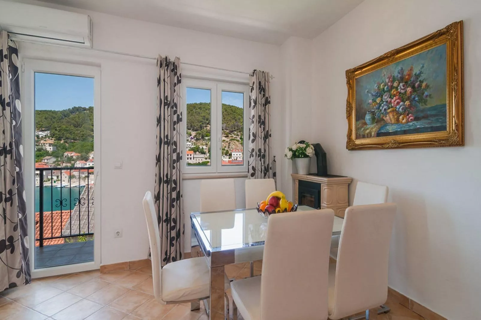 Villa Princes - Seven Bedroom Villa-Dining room