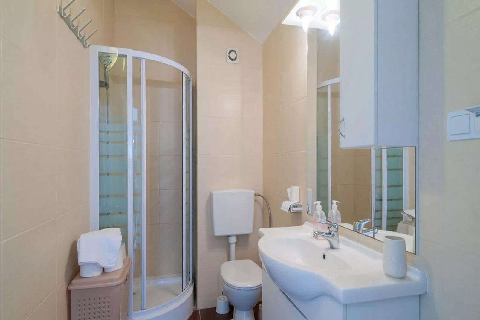 Villa Princes - Seven Bedroom Villa-Bathroom
