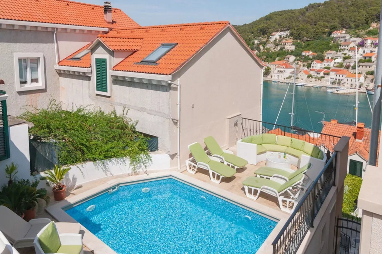 Villa Princes - Seven Bedroom Villa-Pool