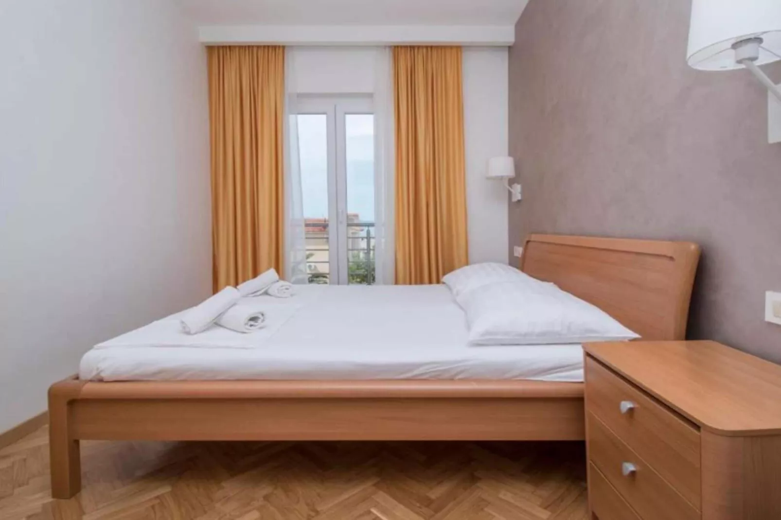 Apartments Antonio - One Bedroom Apartment with Balcony and Sea View - 3-Bedroom