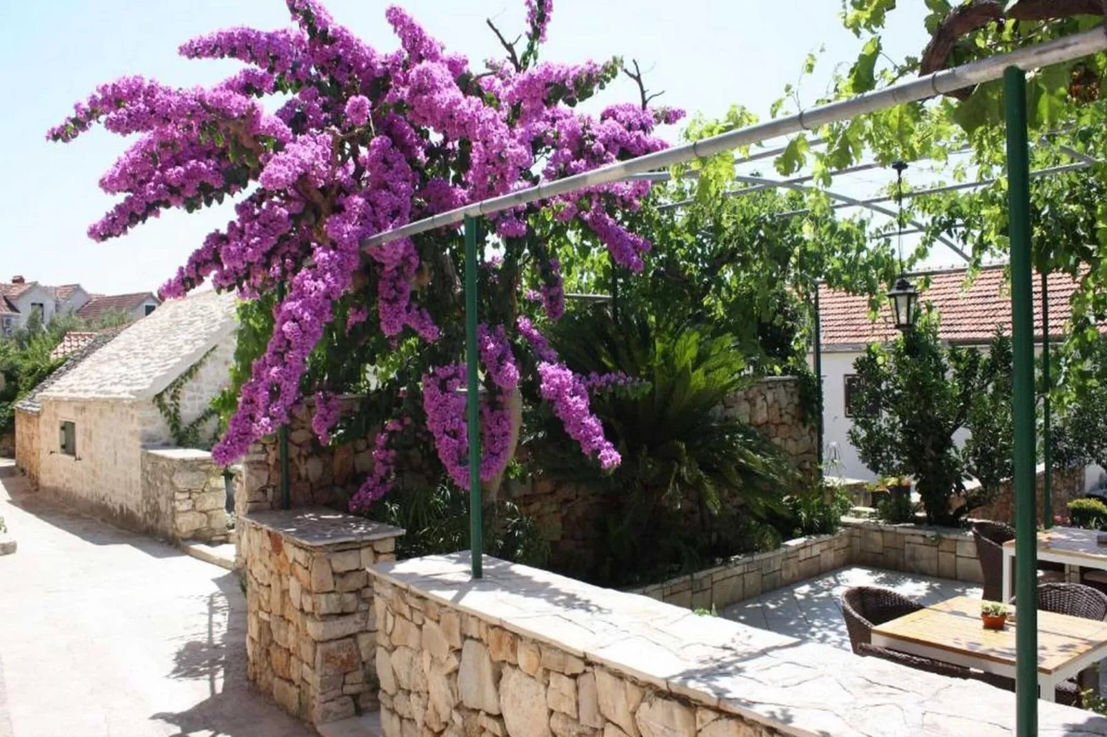Apartments Paloc - Bungalow with Garden view-Outdoor