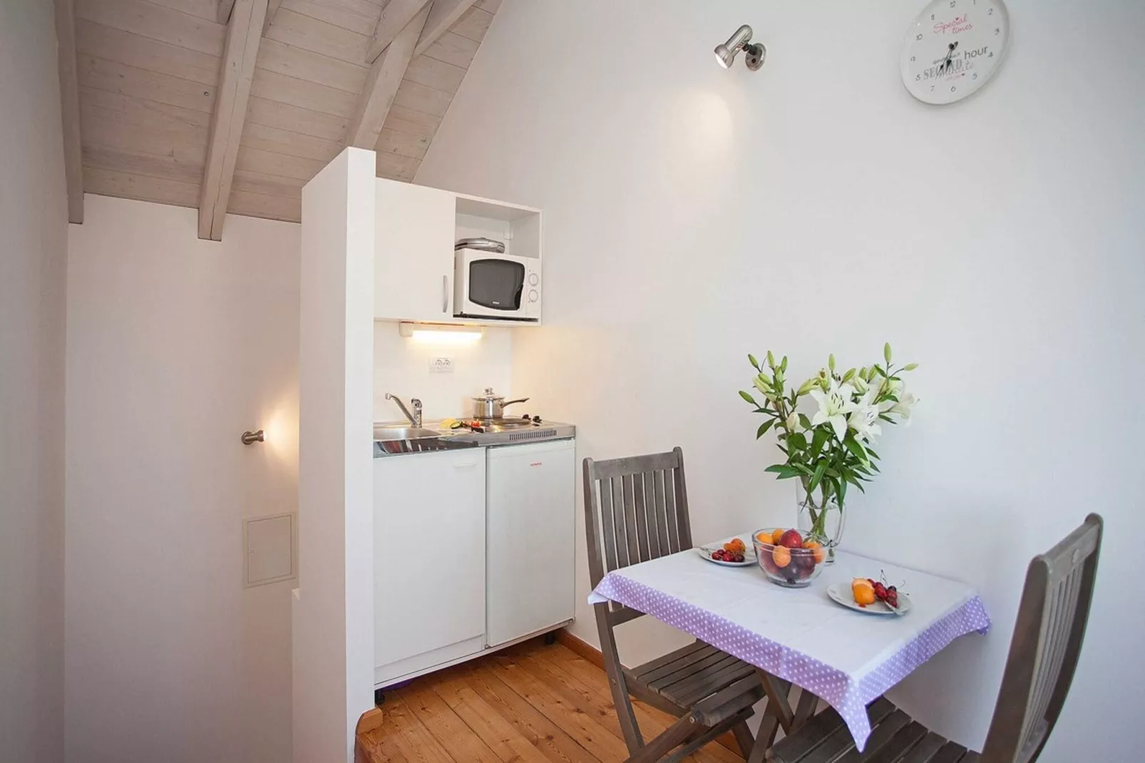 Apartments Maro & Baro - Studio apartment with shared Terrace (Baro)-Indoor