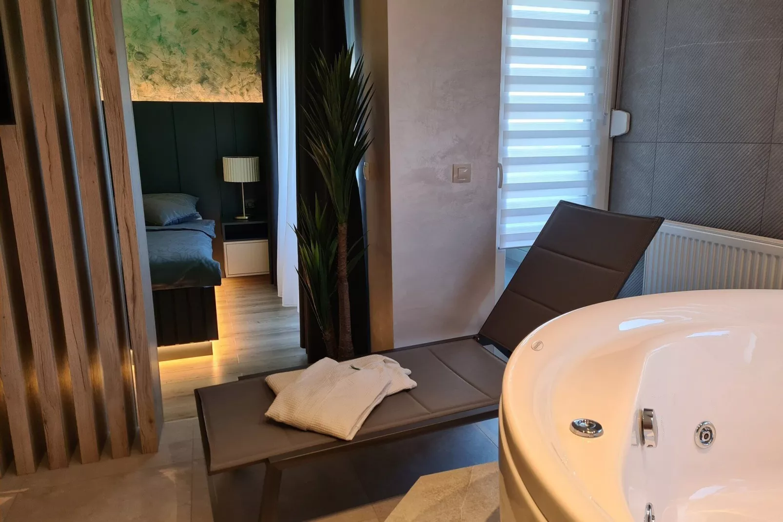Wellness Apartments - Studio Apartment with Terrace (G3)-Bathroom